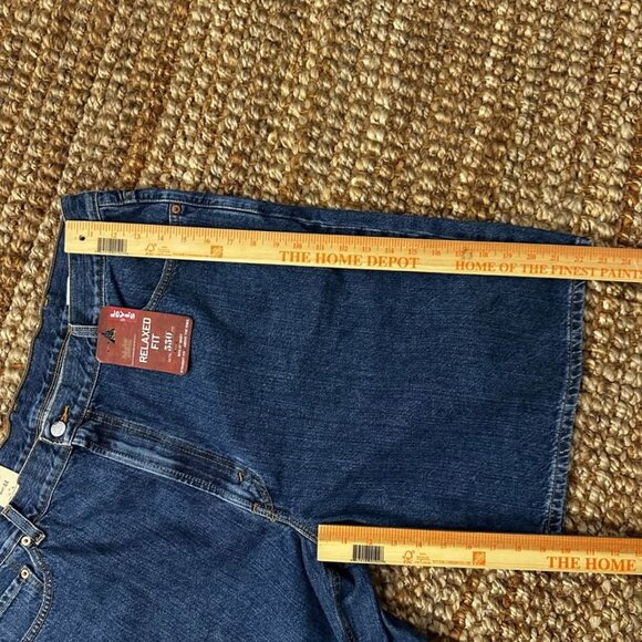 New Levi’s Jeans Denim Shorts (44 Men’s) - Picture 4 of 5